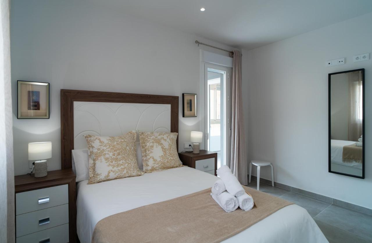 Aac Malaga - Apartamento Con Terraza, Muy Amplio, Totalmente Equipado, Cerca Del Centro Y Nuevo! المظهر الخارجي الصورة