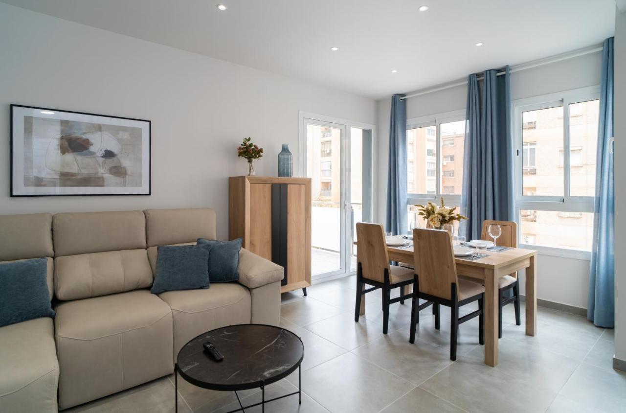 Aac Malaga - Apartamento Con Terraza, Muy Amplio, Totalmente Equipado, Cerca Del Centro Y Nuevo! المظهر الخارجي الصورة