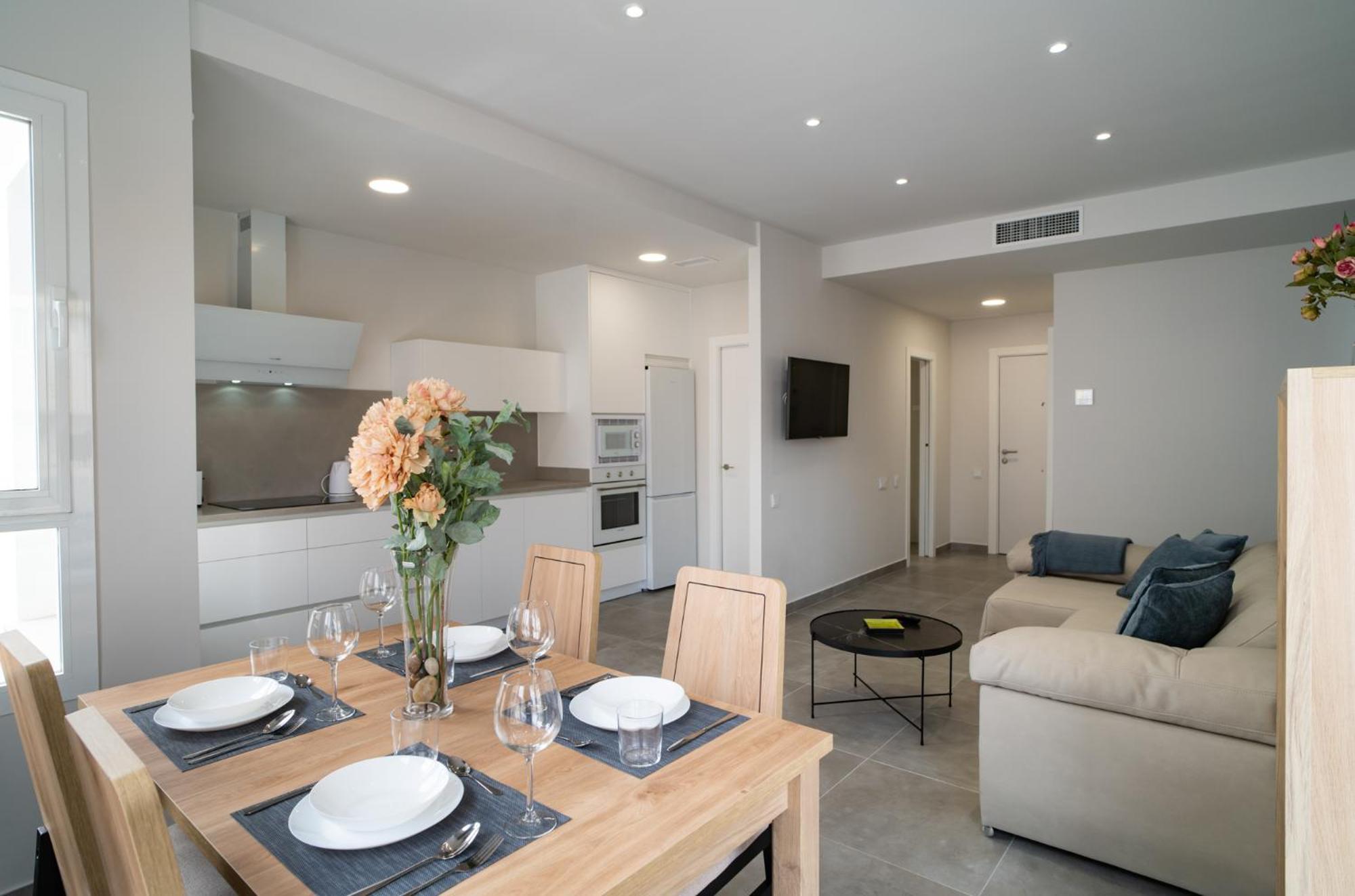 Aac Malaga - Apartamento Con Terraza, Muy Amplio, Totalmente Equipado, Cerca Del Centro Y Nuevo! الغرفة الصورة
